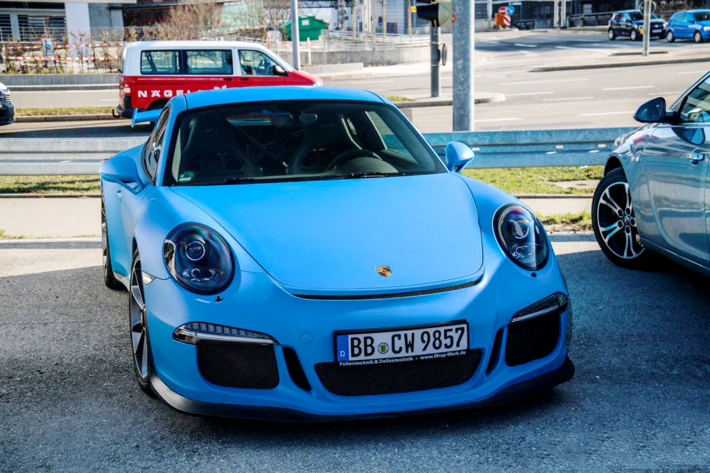 Premium Matte: Blue Smurf - GT3 Blue - Image 3